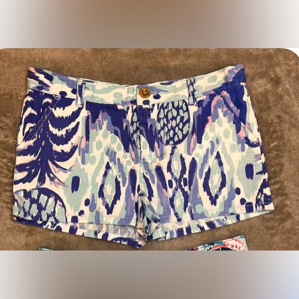 Lilly Pulitzer Girls Adie Shorts, Blue Tropical Pineapple, size 12